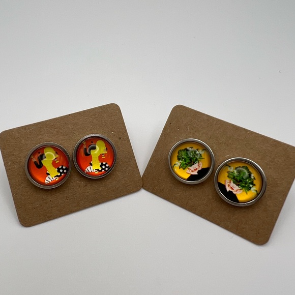 Classic Edgy Round Stud Earrings - Stylish Small Retro Stud Earrings Set of Two - Picture 8 of 14